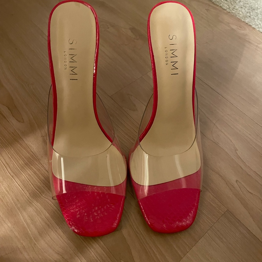 Red simmi heels